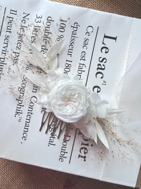 Bridal Minimal Garden Rose Hair Comb White, Minimalist Wedding Bridal Headpiece Dried Preserved Flower Comb, Boho Bride Hair Accessories UK Bridal Minimal Garden Rose Hair Comb White, Minimalist Wedding Bridal Headpiece Dried Preserved Flower Comb, Boho Bride Hair Accessories UK