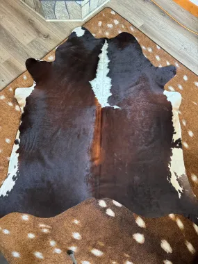 Brown w/ Copper & Peppered Spine Cowhide Brown w/ Copper & Peppered Spine Cowhide