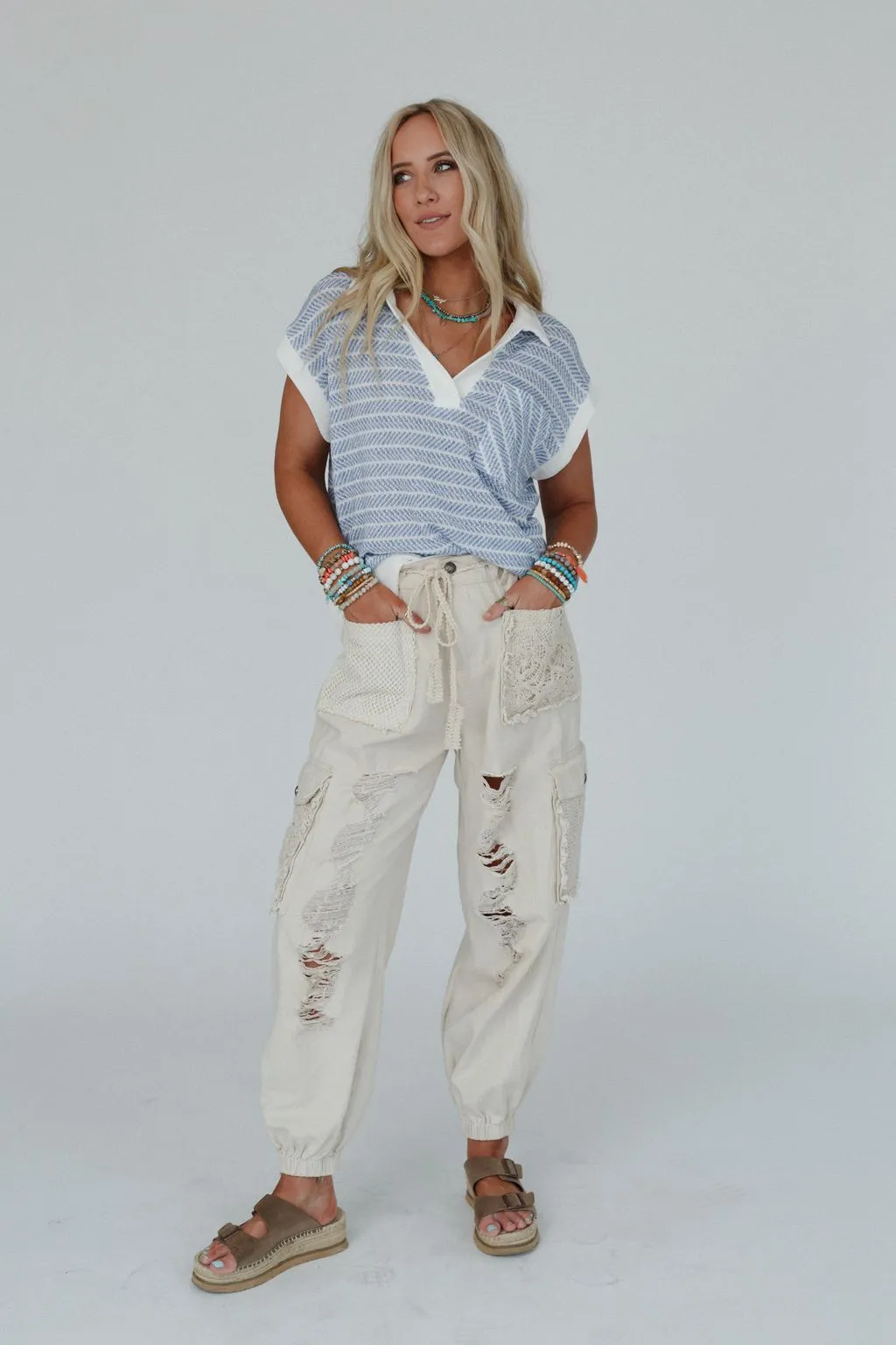 City Sky Distressed Pants - Oat