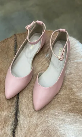 HOSS Dusty Pink Point Toe Flats HOSS Dusty Pink Point Toe Flats