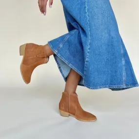 Jago Extra-Wide Fit Cowboy Boots - Tan Nubuck Suede Jago Extra-Wide Fit Cowboy Boots - Tan Nubuck Suede