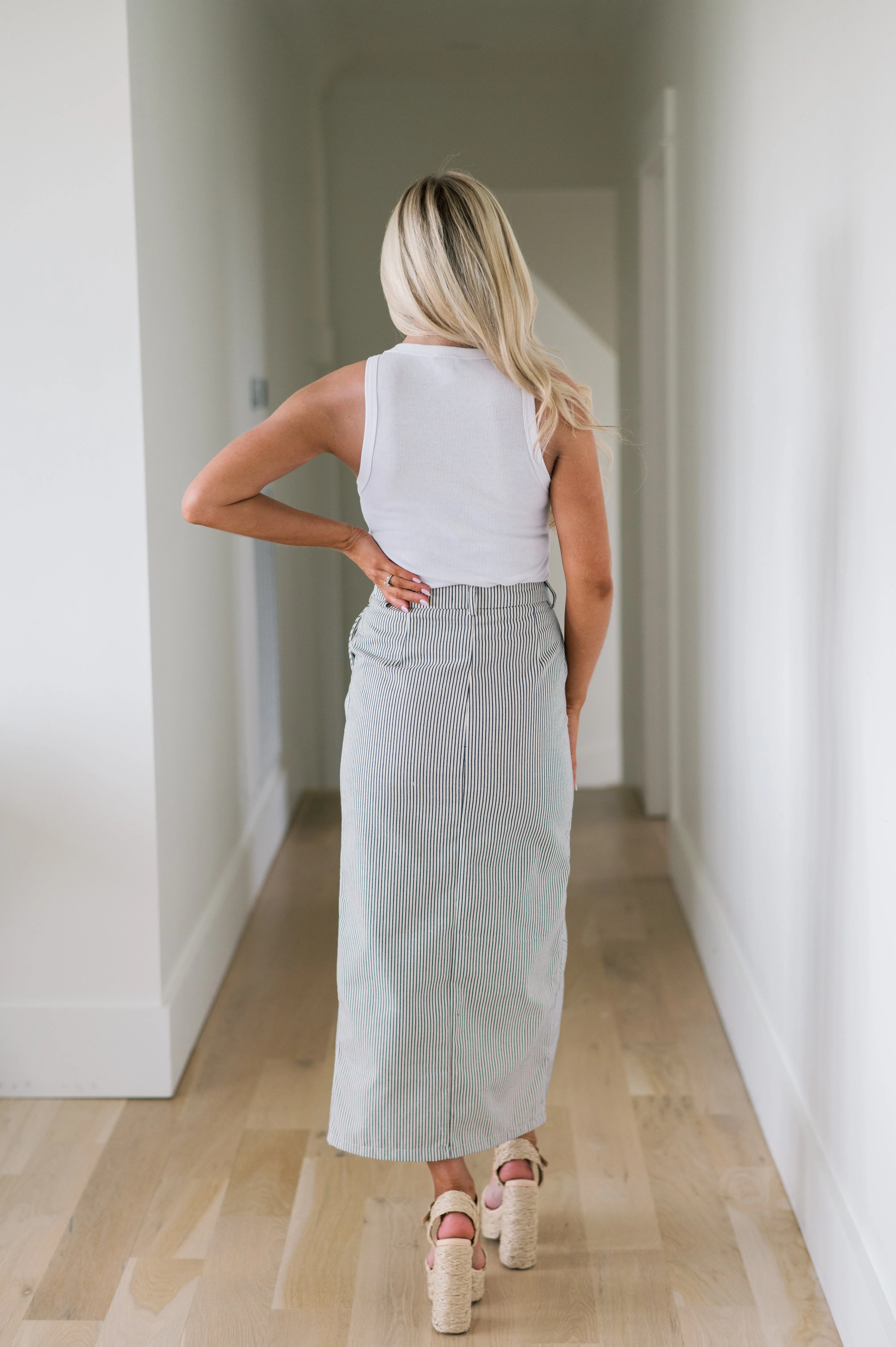 Massey Front Slit Midi Skirt-Linen // DOORBUSTER