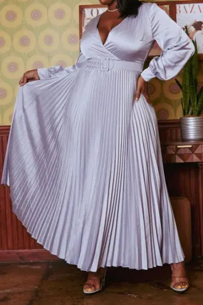 Plus Size Pleated Maxi Flare Dress Plus Size Pleated Maxi Flare Dress