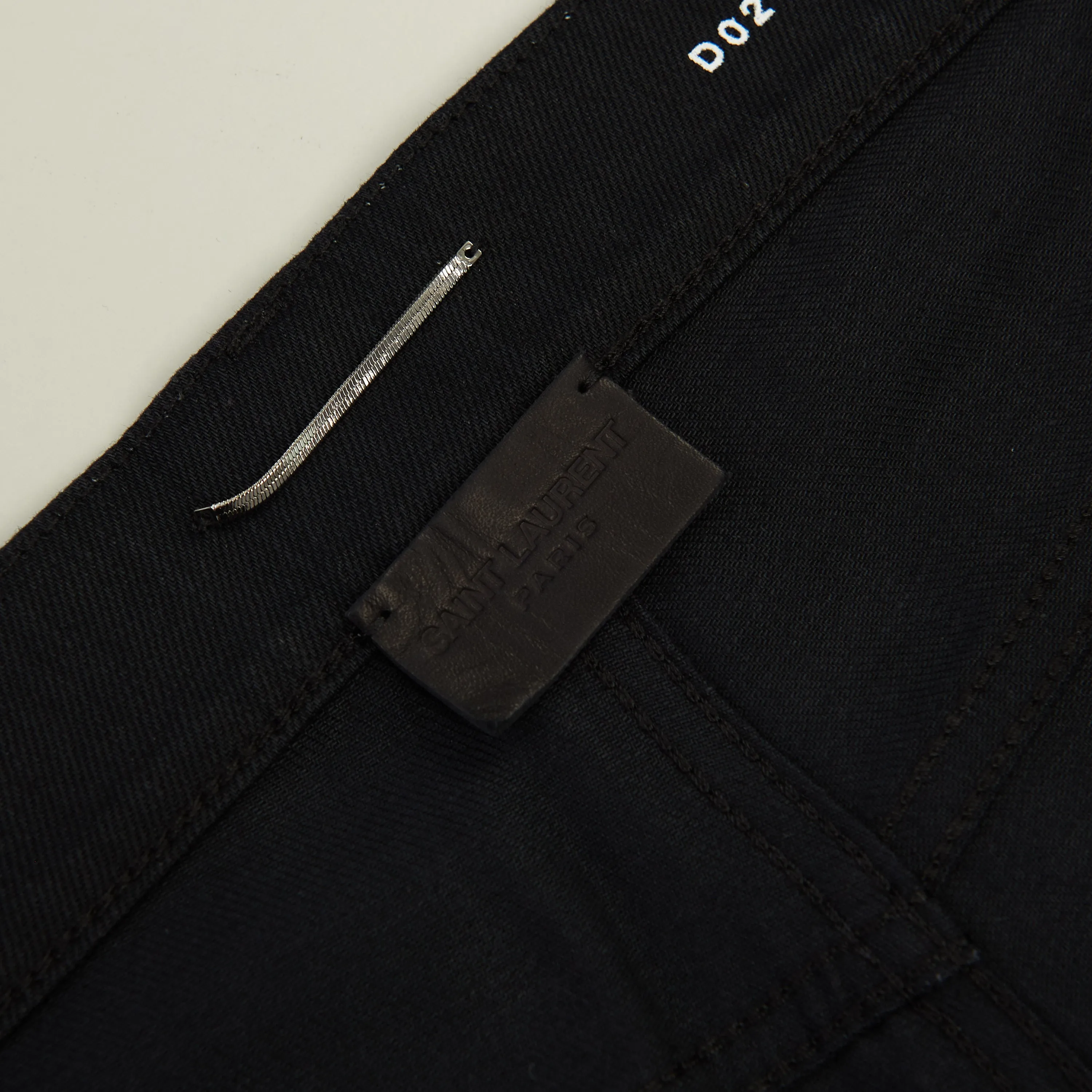 Skinny Jeans In Used Black Denim