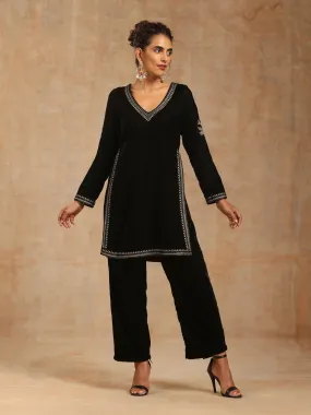 trueBrowns Black Velvet Embroidered Co-ord Set trueBrowns Black Velvet Embroidered Co-ord Set